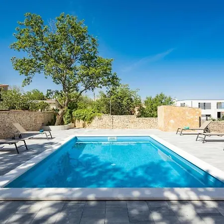 Cesare Apartment, With Swimming Pool And Sea View Liznjan Exterior photo