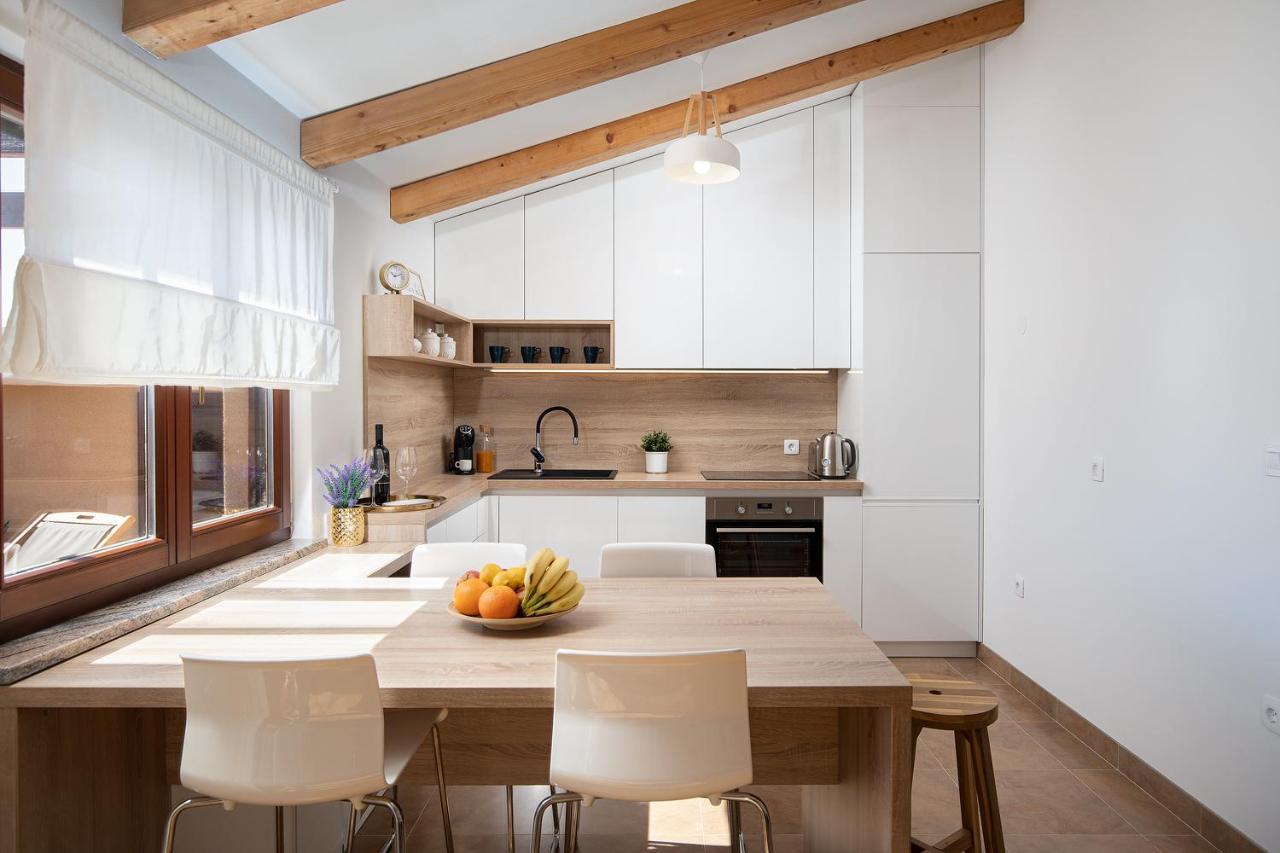 Cesare Apartment, With Swimming Pool And Sea View Liznjan