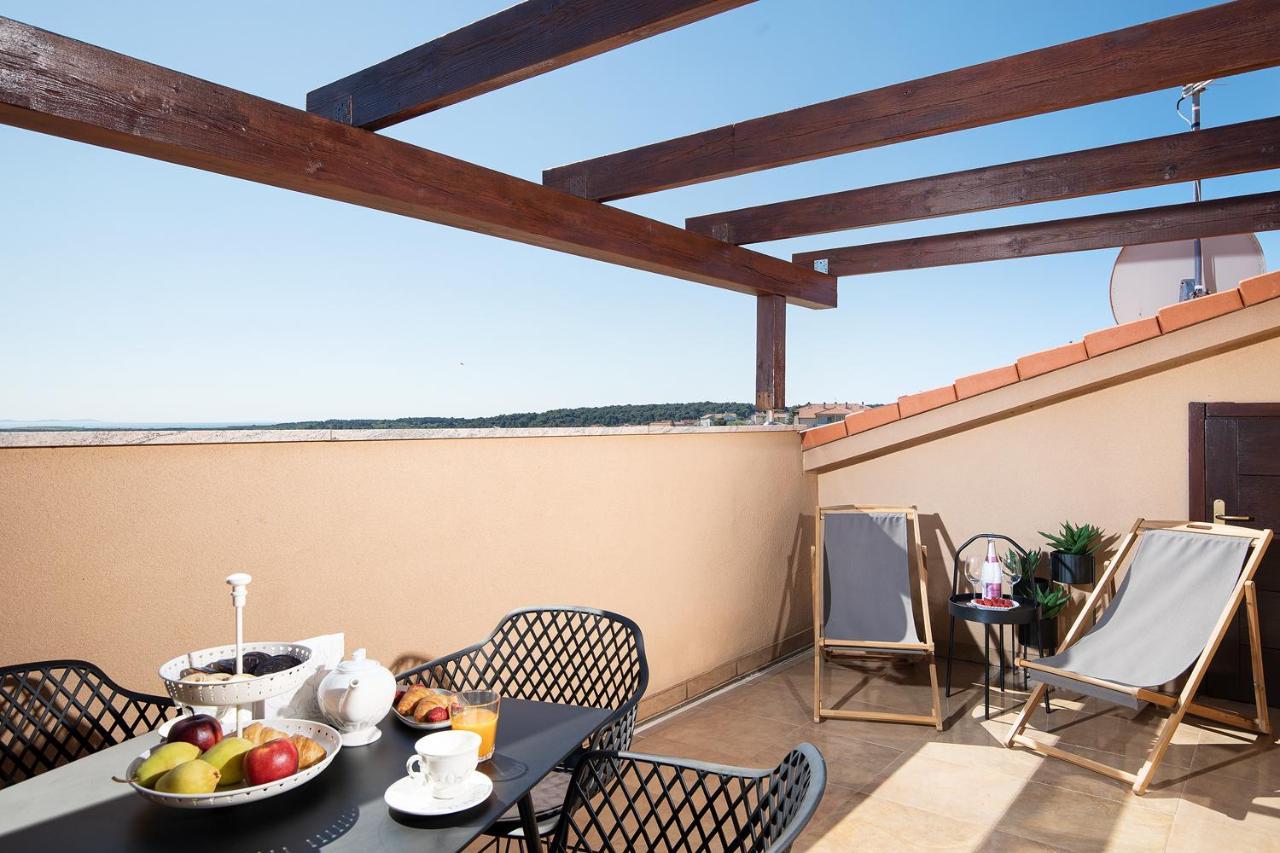 Cesare Apartment, With Swimming Pool And Sea View Liznjan