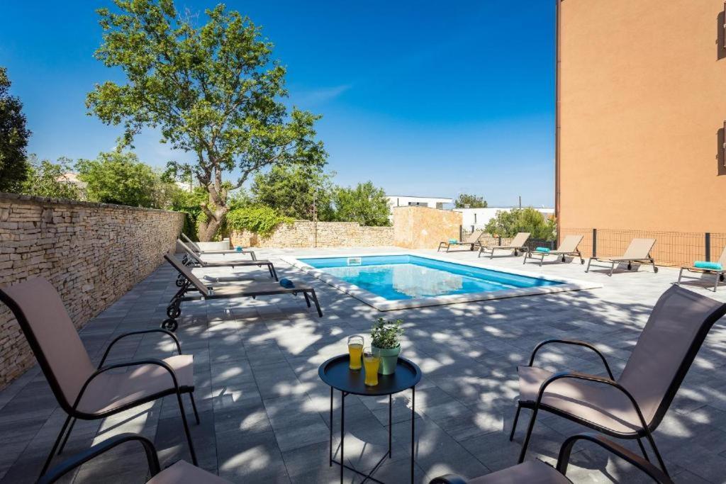 Apartment Cesare Apartment, With Swimming Pool And Sea View